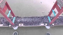 Jembatan Ampera Palembang penuh Lautan Manusia ketika Gerhana Matahari - Total Solar Eclipse - Durasi: 2.21. 