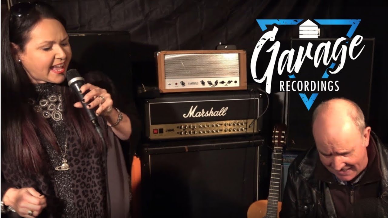 Download Skinner & T'witch - The Winter Song (Original) - Garage Recordings - YouTube