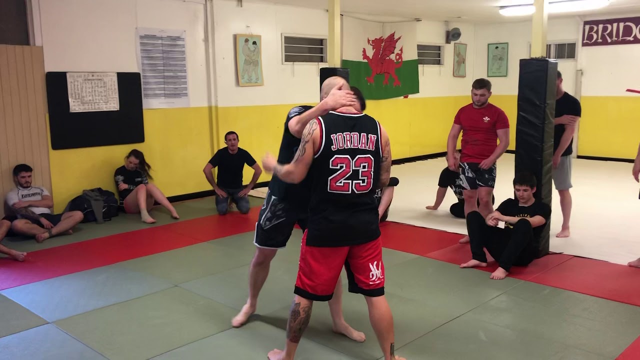 Hip toss from a failed takedown YouTube