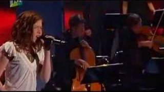 Amy Diamond - If I Ain't Got You (live Varldens Barn)