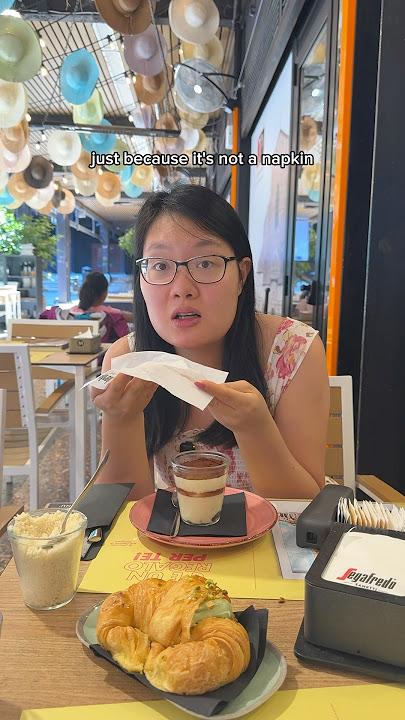 Napkins in Italy