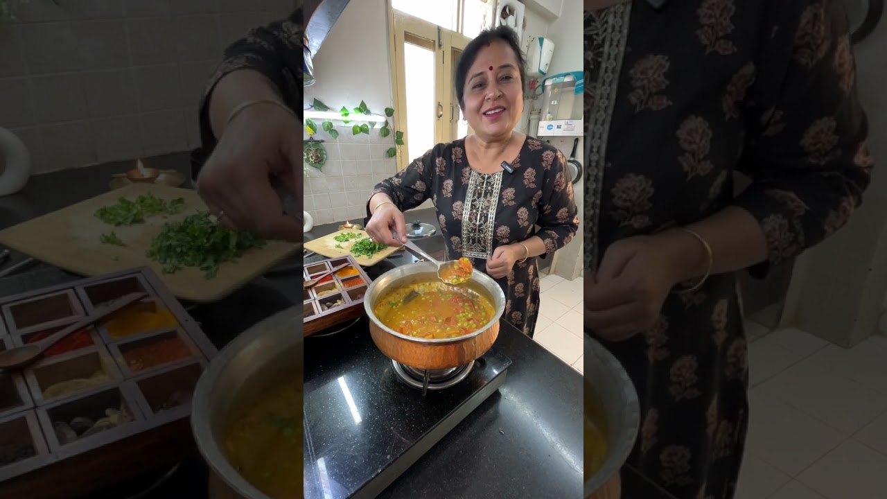 कम झंझट वाला sunday sp. lunch-मूली मेथी मक्की के आसान healthy पराठे & मखाना मटर टमाटर की सब्ज़ी