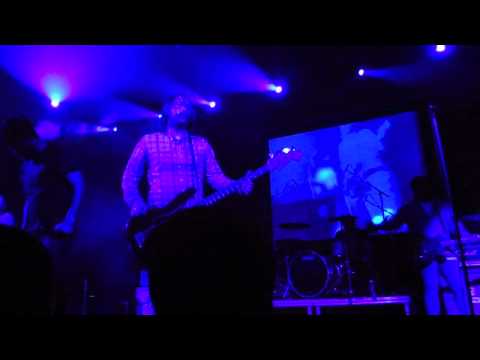 ALEXISONFIRE- Dogs Blood - LIVE