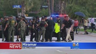 Police Arrest ICE Protesters In Miramar