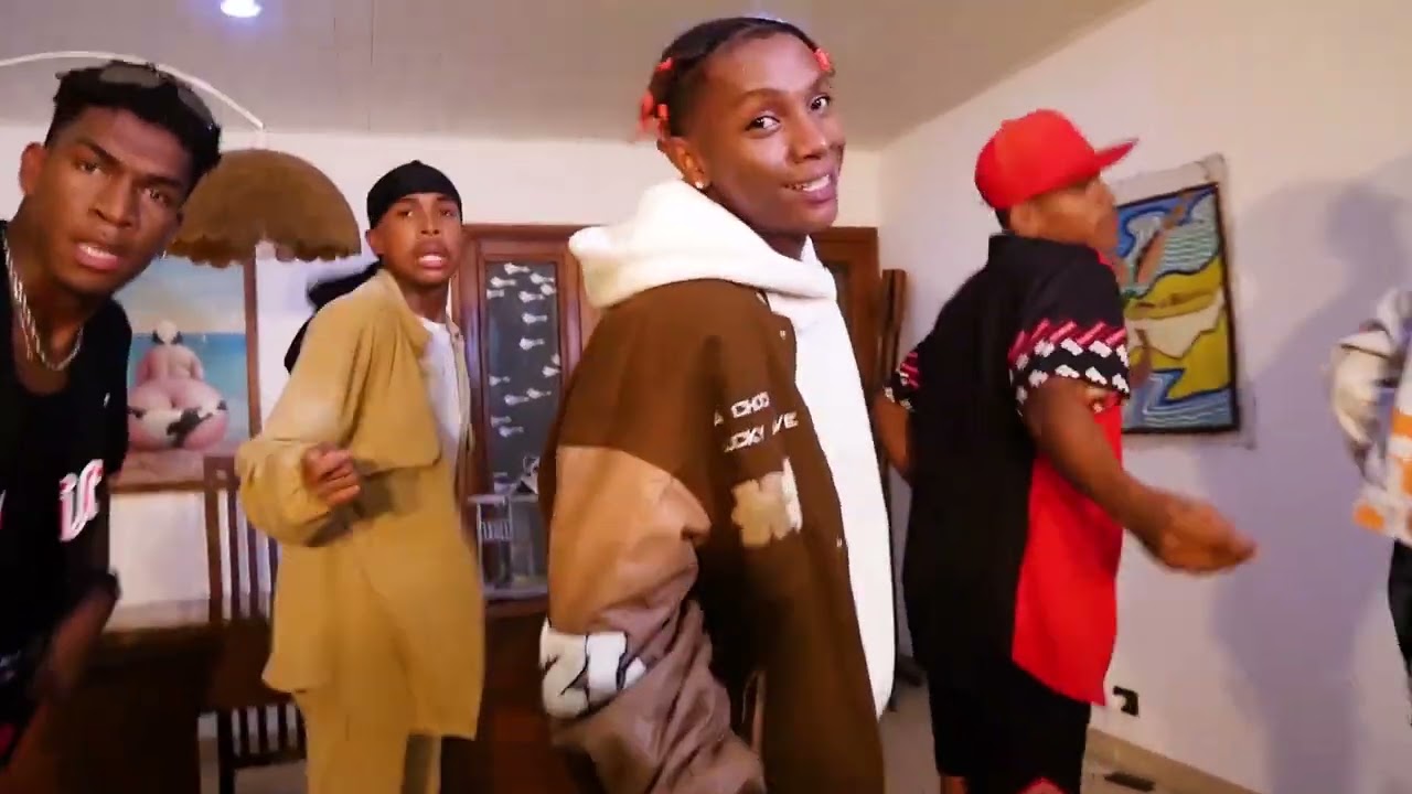 South Dance Company - (cover dance) BLACK NADIA - TSY MILA PANERA