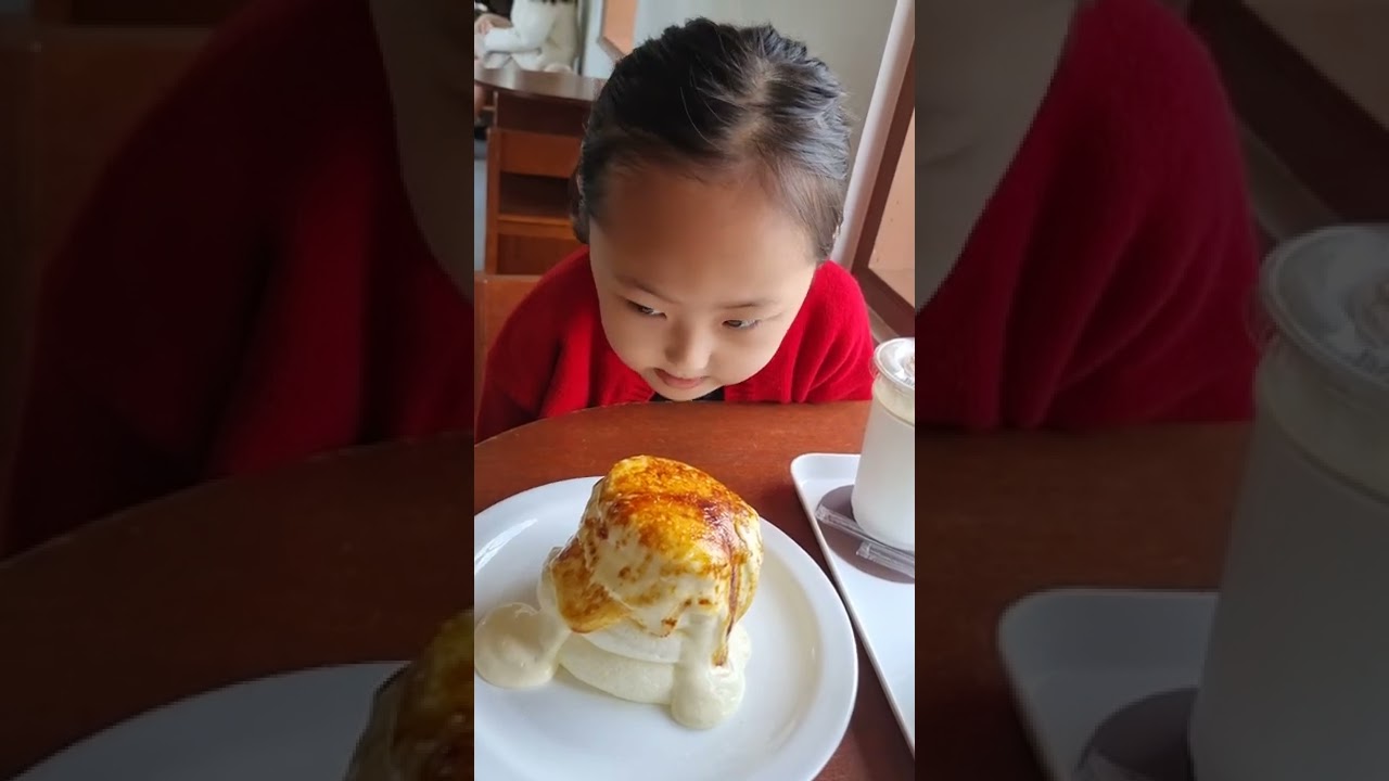 빨리 먹고 싶다ㅋ            #구릉 #경주카페 #크림브륄레  #수플레 #먹방 #7세