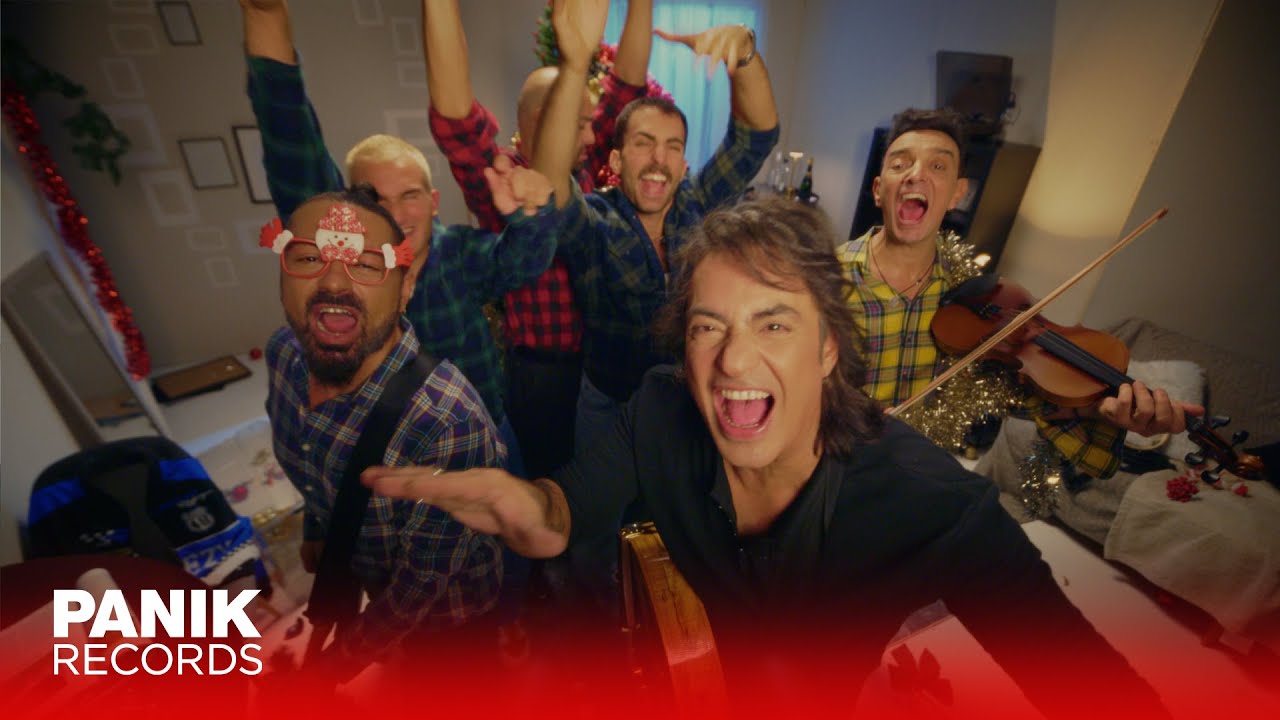 Διονύσης Σχοινάς & Friends - Mαύρα Χριστούγεννα - Official Music Video