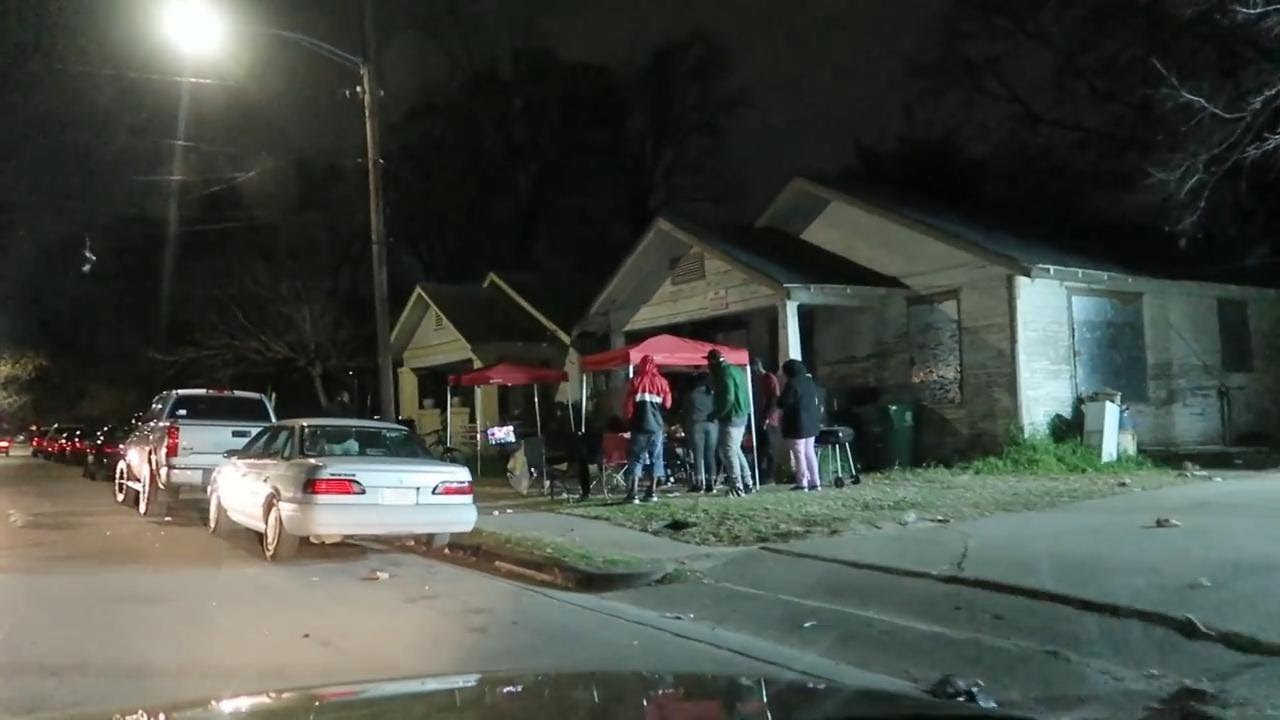 HOUSTON RAW STREETS AT NIGHT