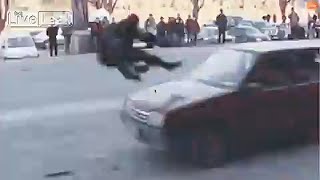 CRAZY POLICE IN RUSSIA COMPILATION #2 Resimi