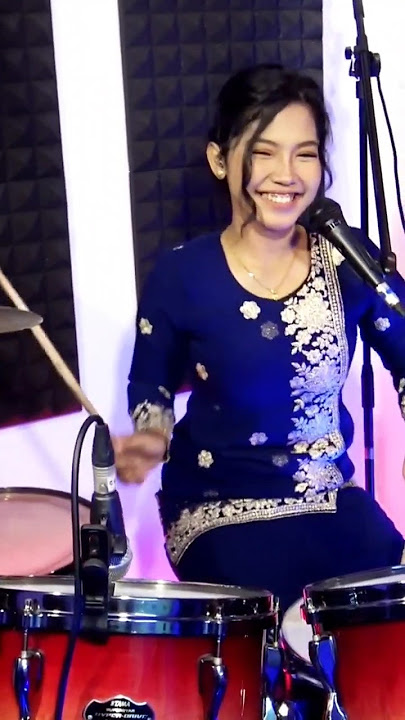 Ikan Dalam Kolam Singing Drummer
