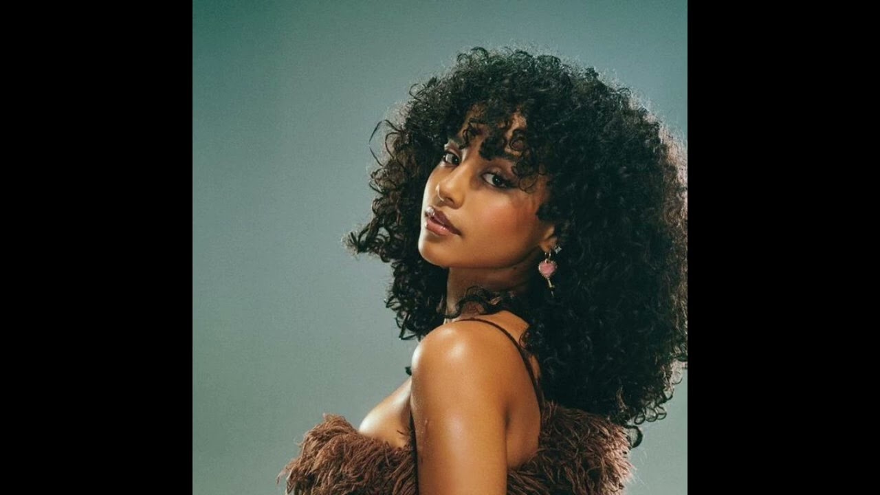 (FREE) ALTERNATIVE R&B x NEO SOUL TYPE BEAT ''Might be''