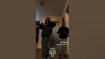 ماشي بازازه في كيسه سمرا Shorts 