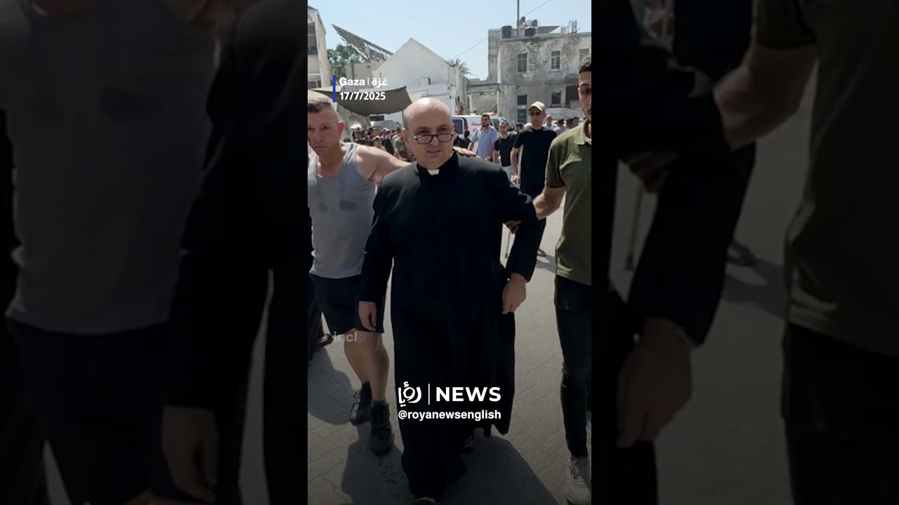  Israeli Strike Hits Gaza S Only Catholic Church