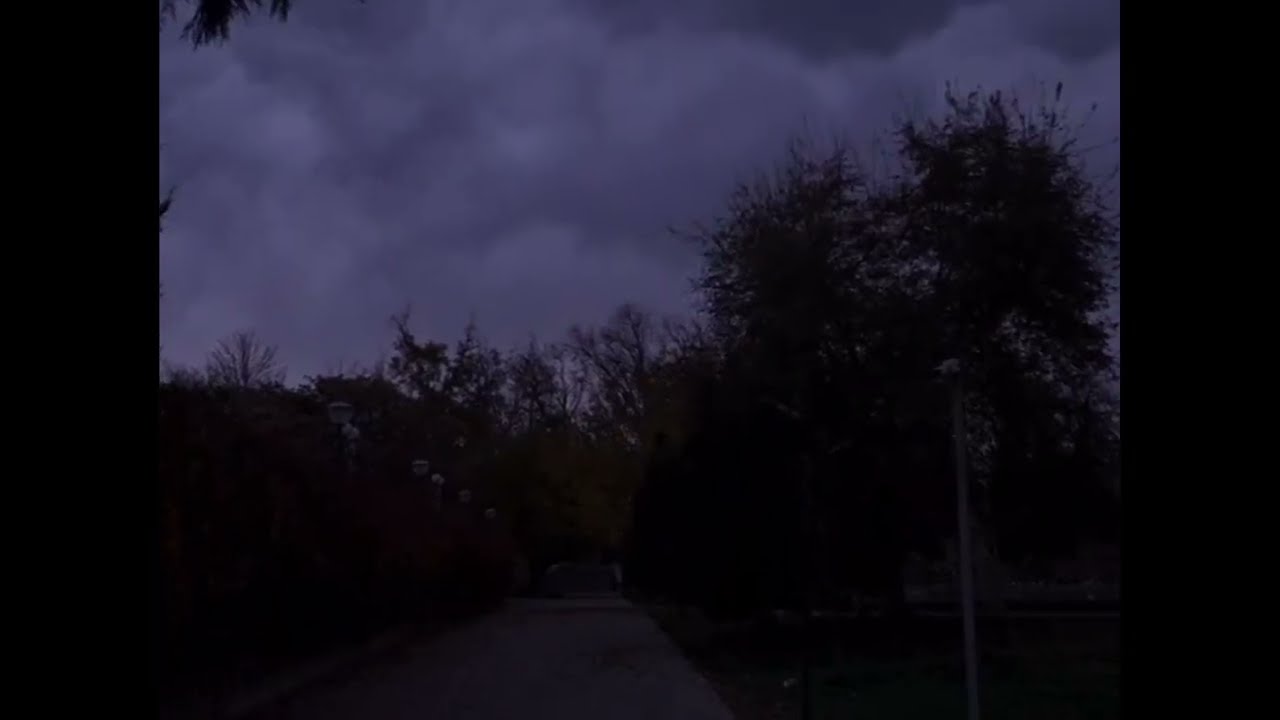 akiaura, LONOWN - black n white slowed & reverbed