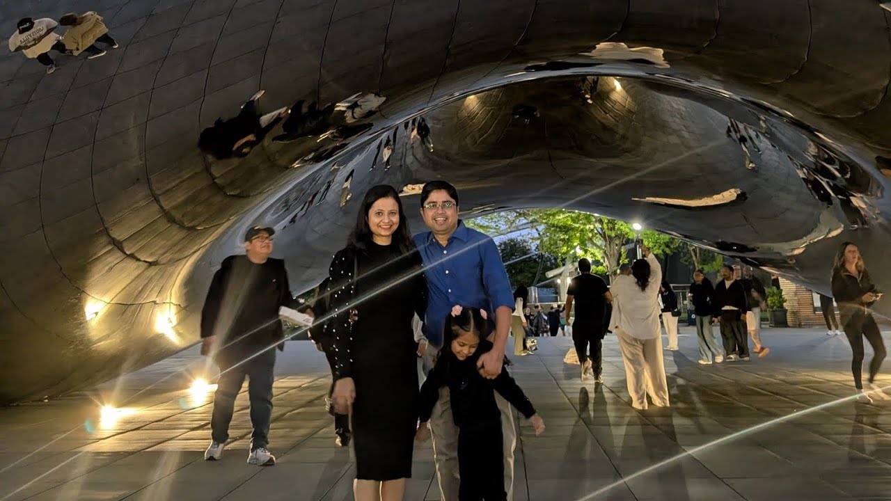 Day - 1 Chicago downtown street walk 😍 |night walk|Chicago trip|Bengali vlog |