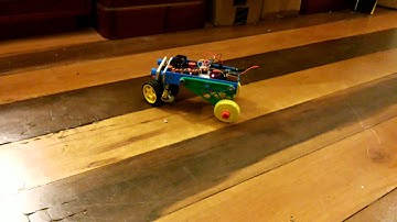 Carro atto-style com arduino controlado por scratch via bluetooth e s2a_fm