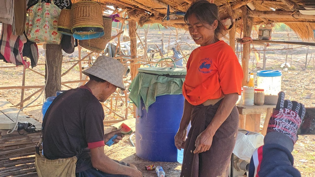 #เกีนจะทนบักกันขี่รถลงมาเว้าใสตาเงี่ยงยายเเปต่อหน้าเเบบบ่อเกงใจใผเลย