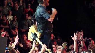 Darlington County (in the crowd) - Bruce Springsteen - 20121019 Ottawa
