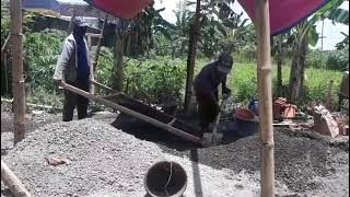 Ngayak Pasir Kasar Untuk Plester (1806-1810)