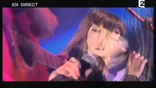 Carla Bruni - Le Plus Beau Du Quartier