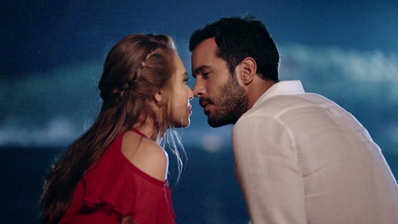 Elcin Sangu - kiss me