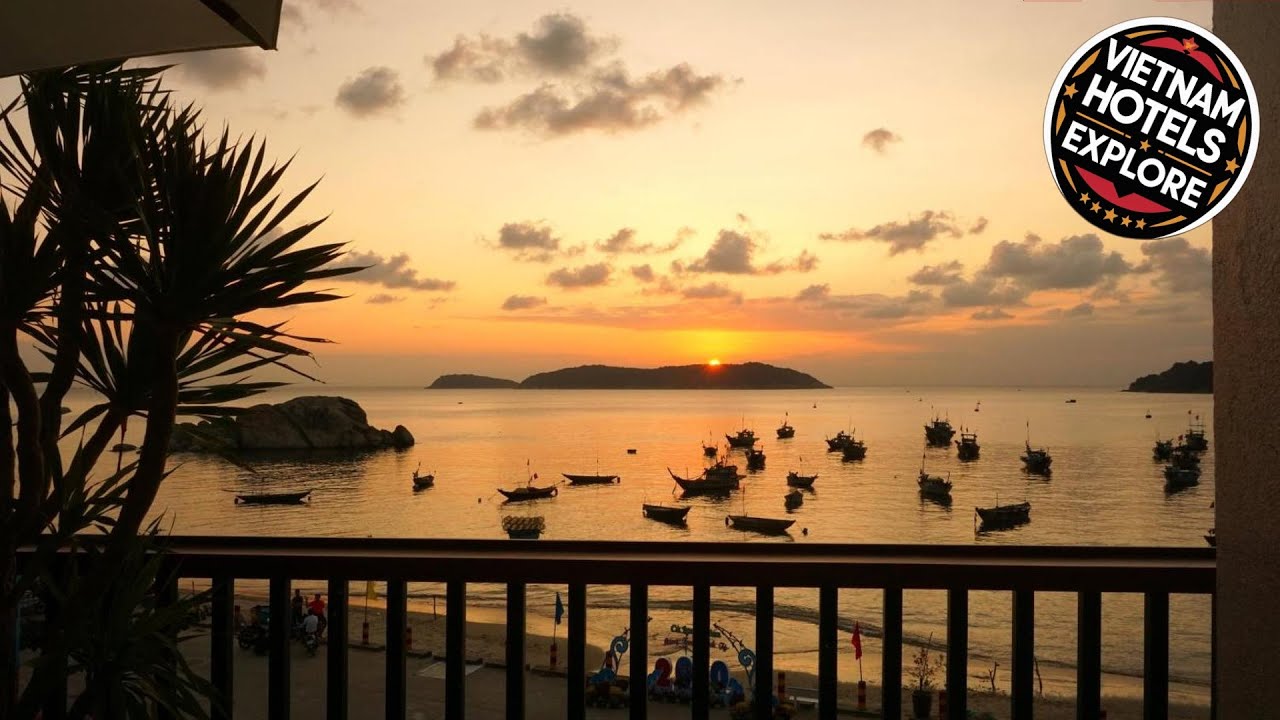 Monkey Homestay & Bar | Tan Hiep, Vietnam | Hotel Review 🏨