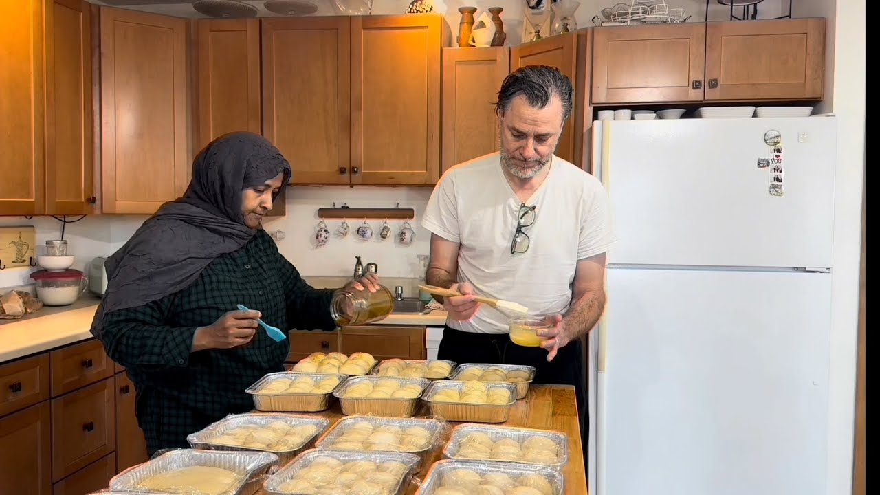 Неважно, какого цвета кожа, какой религии вы придерживаетесь | Кормим нуждающихся | Мы должны пом...