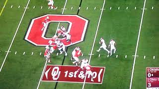 Unique Read Option - Hand Off And Pitch Back To Qb