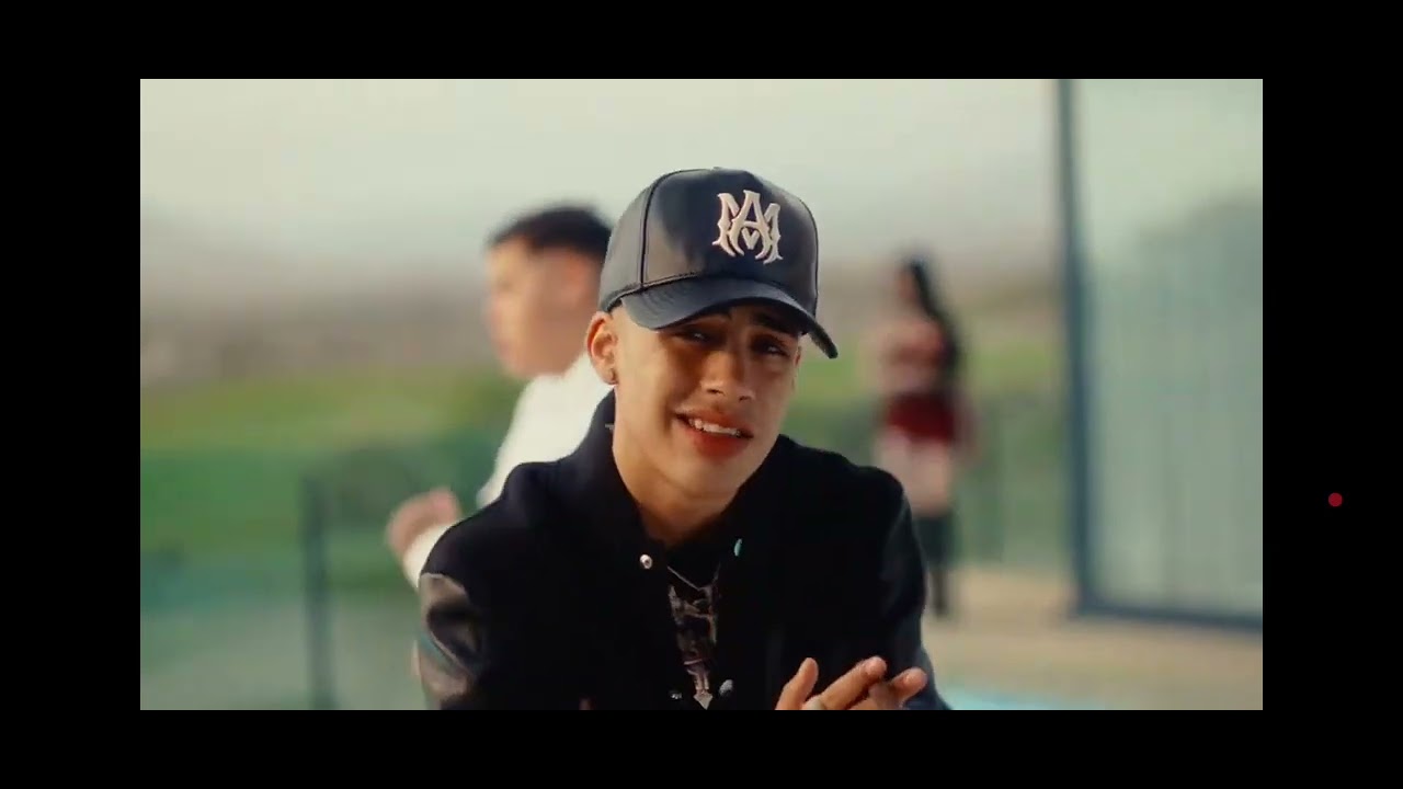 FIoyyMenor FT cris MJ - GATA OULY(video offlcial) EL COMIENZO