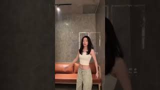 Suka yang langsingvapa yang berisi beb pargoy dance fusionbellydance danceform cute bikini