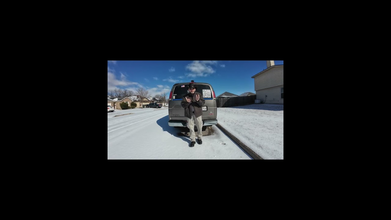 ICE IS IN MY TOWN! #ice #sundayshorts