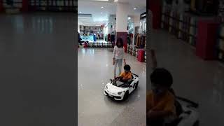 Mbak Callista Sama Adek Jovan Bermain Bersama