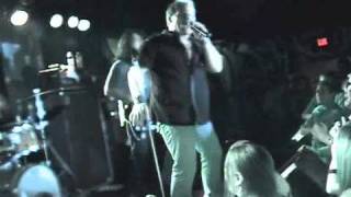 FOZZY - EAT THE RICH LIVE @ THE TATTOO