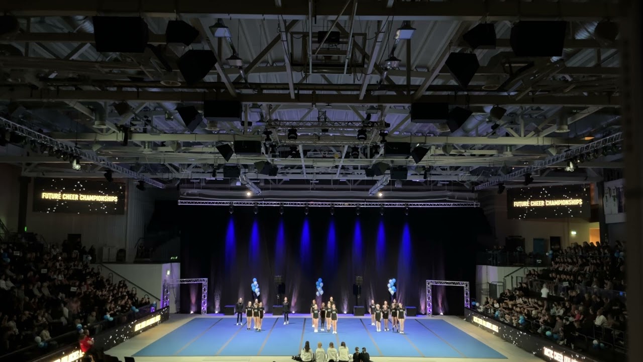 FCC 2026 Winter - Arctic Cheer Avalanches, Angels