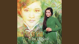 Video thumbnail of "Nhu Quynh - Thành Phố Sương Mù"