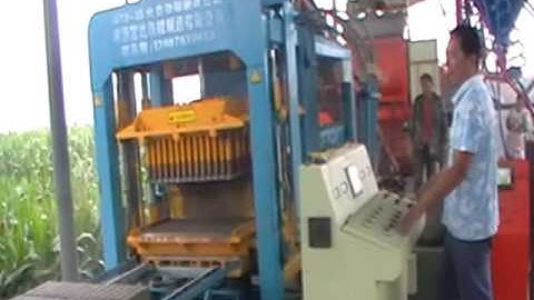 QT8-15 automatic brick machine
