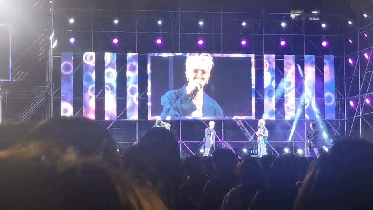 Korea Diaries: Pt.1: Winner Concert!, University Festivals; Pt.2: Yongdo Island