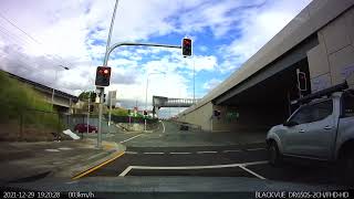 Commodore driver blows the Red light.