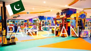 FIRST Time at Giga mall Fun city screenshot 5
