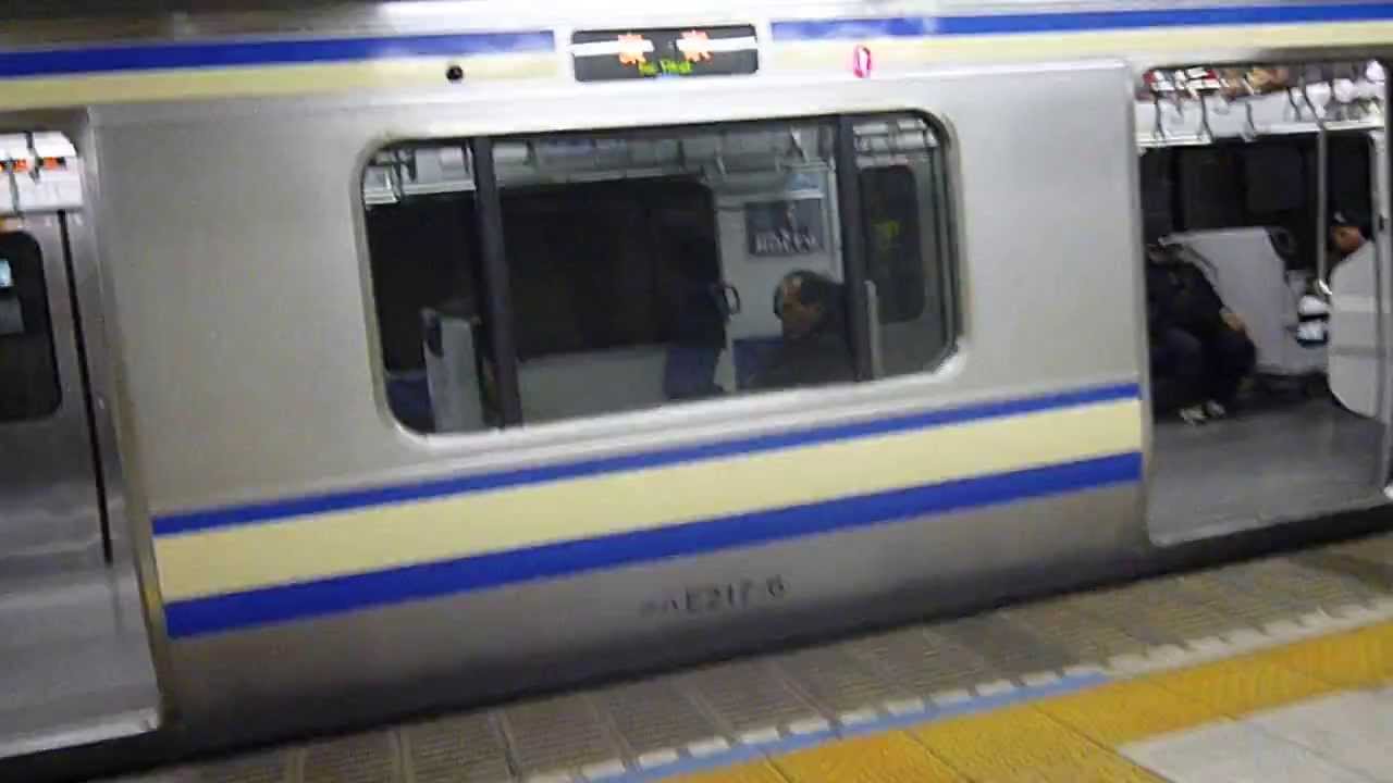 JR総武快速線馬喰町駅ホームから地上まで