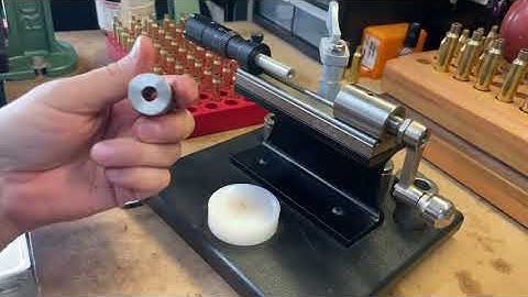 L.E. Wilson Case Trimmer