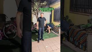 Ahora quiere mi celular