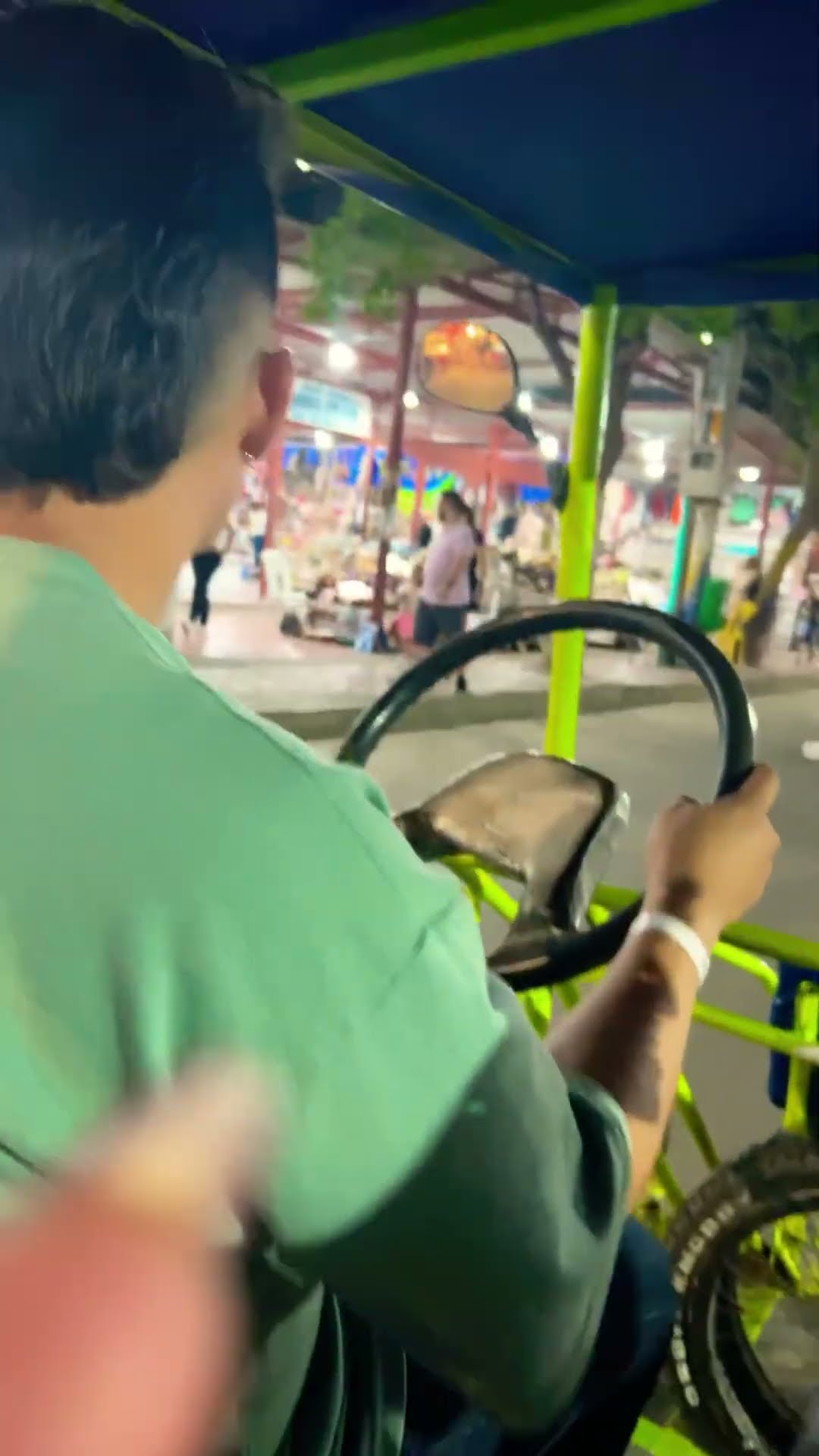 El TRICICLO #humor #cosasdefamilia #comedia #shortviral