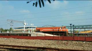2020/01/03 3671A普快迴送逢週五機次位迴送電頭(E203)-3671次普快枋寮開車柴電R138