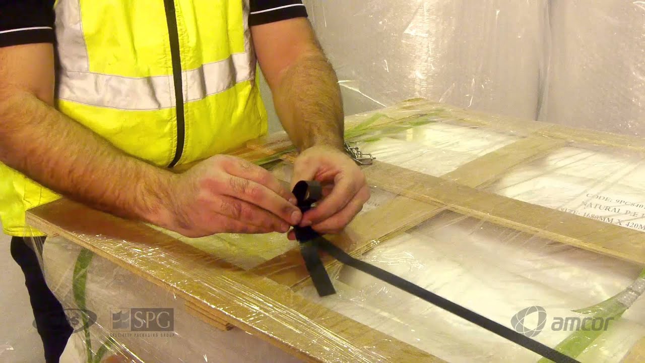 Wayne Richardson Sales - Strapping Wire Buckles Demonstration