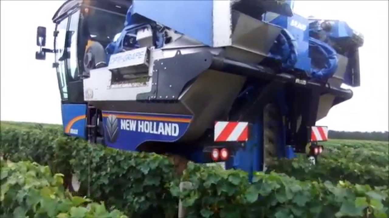 NOUVELLE MACHINE A VENDANGER NEW HOLLAND