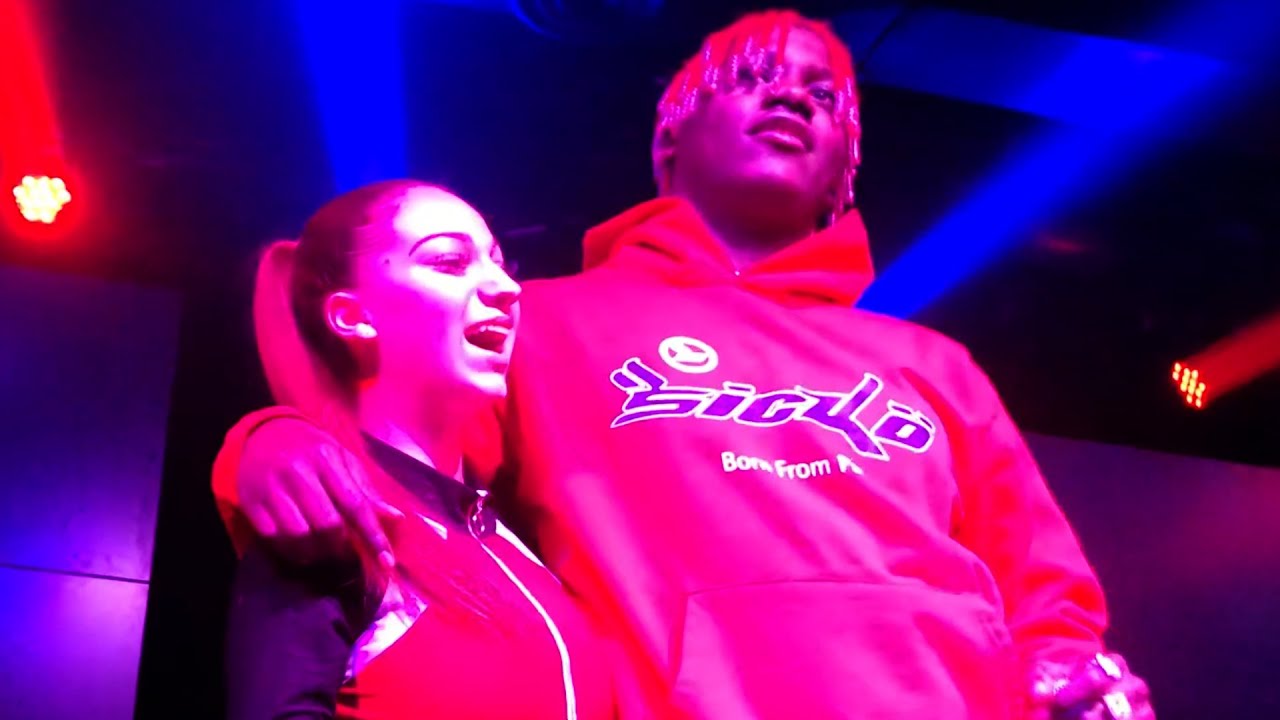 FRONT ROW BHAD BHABIE + LIL YACHTY SURPRISE GUEST - YouTube