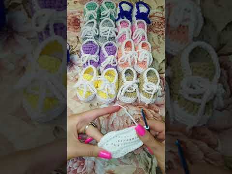 Как да си изплетете маратонки за бебе от 0 до 3месеца / How to crochet sneakers for baby f