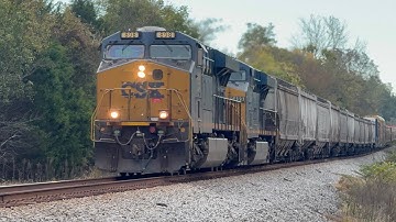 Two CSX Freight Trains & an NS Intermodal Train in Decatur, AL 11-1-2025 