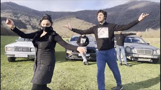 Супер Гогия Лезгинка 2021 Девушка Танцует Круто В Горах Чеченская Песня Gogia Lezginka ALISHKA